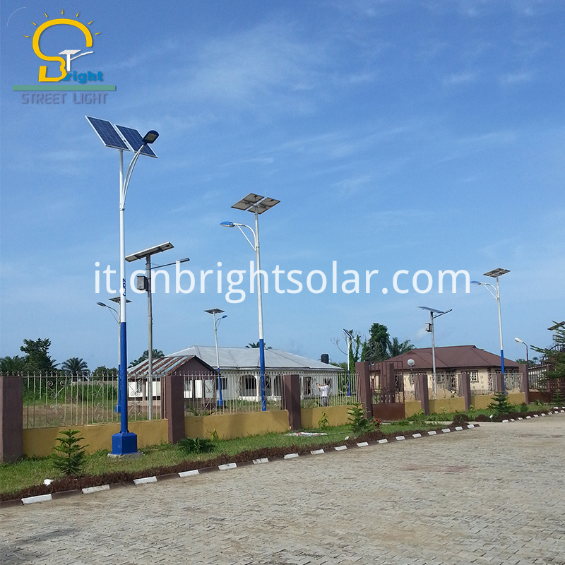 Semaforo solare batteria inferiore Bottom Battery Solar Street Light